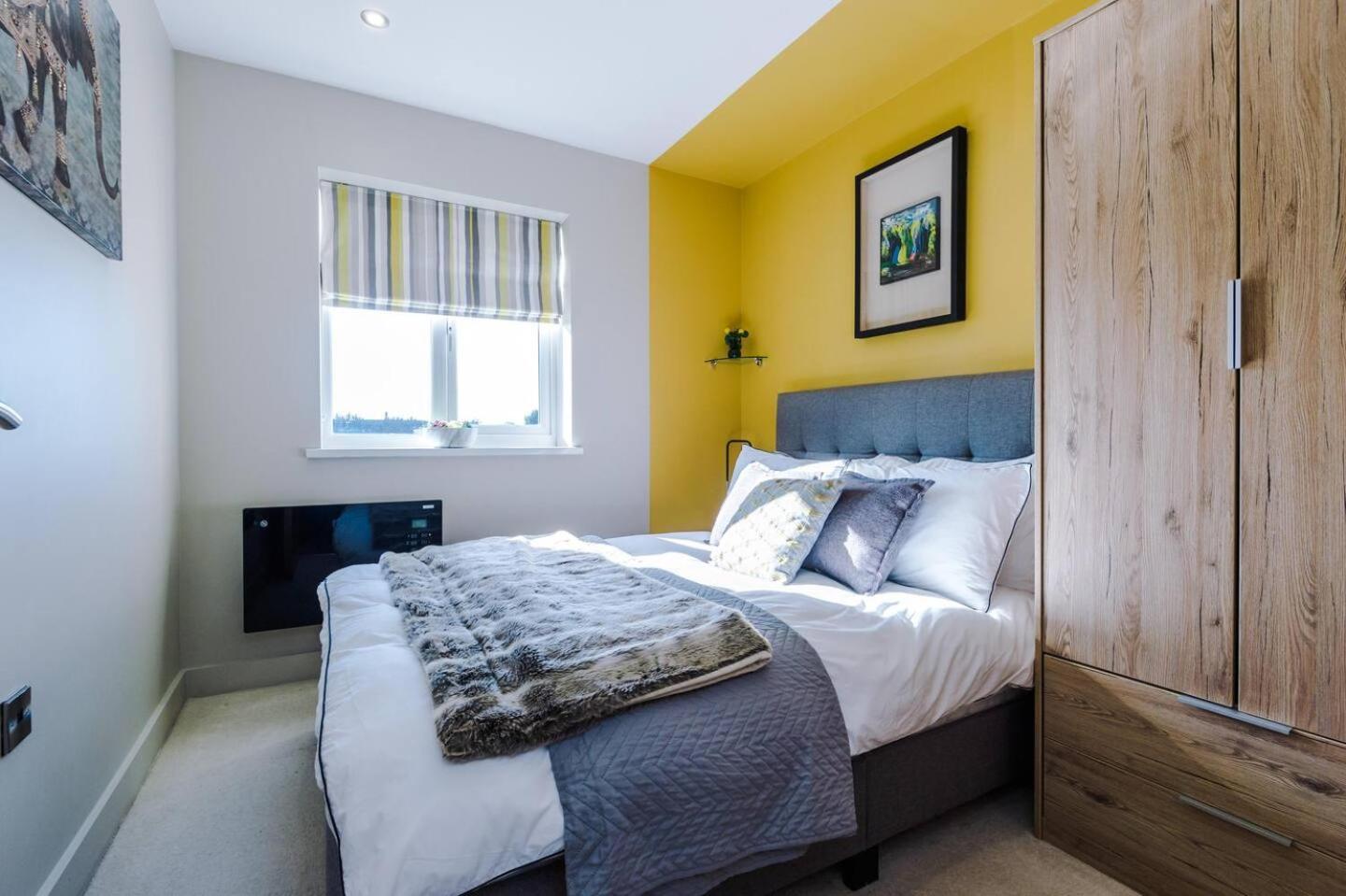 Stunning 2Bedroom 2Bathroom Apt With Parking Space Σέφιλντ Εξωτερικό φωτογραφία