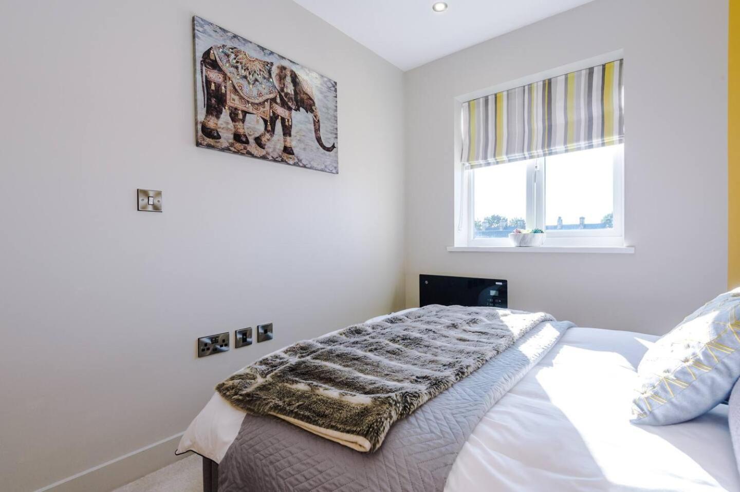 Stunning 2Bedroom 2Bathroom Apt With Parking Space Σέφιλντ Εξωτερικό φωτογραφία